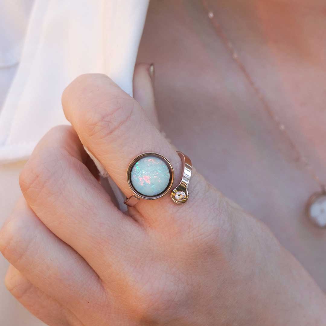 Bague ajustable en Opale Australienne