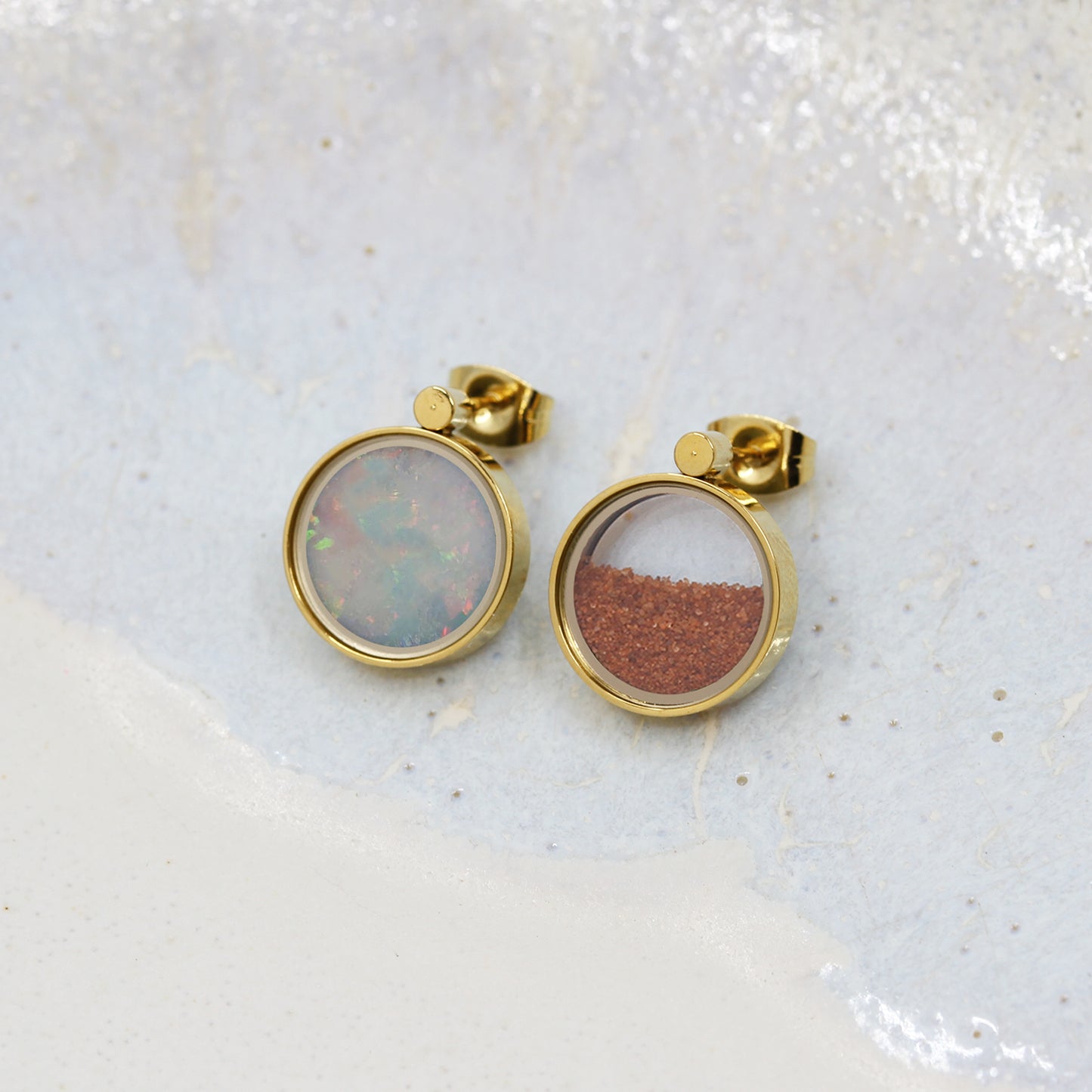 Boucles d'oreilles en Opale Australienne & en Sable Rouge du désert Australien