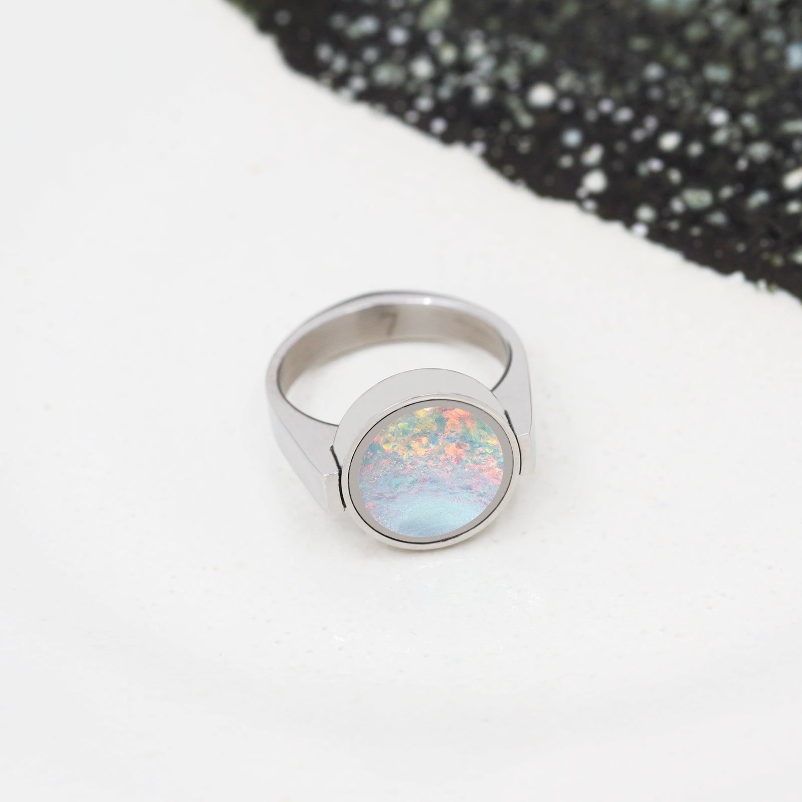 Australian Opal Unisex Ring - Unisex Rings | Oli&J