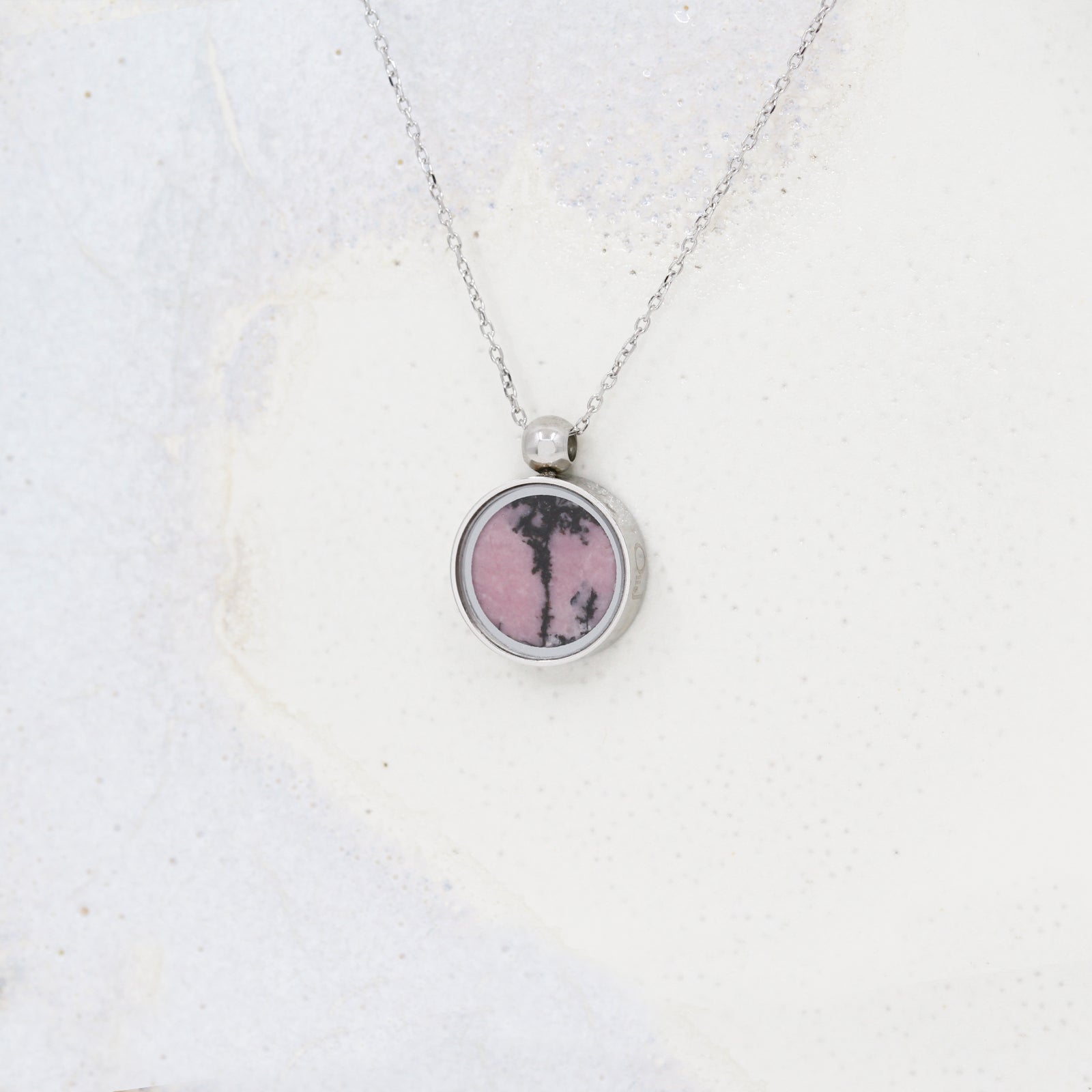 Australian Rhodonite Necklace - Necklaces | Oli&J