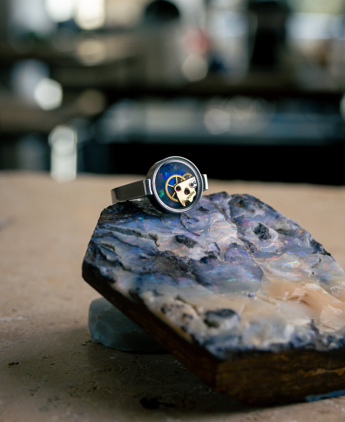 Testament of Time - Tudor Unisex Ring - | Oli&J