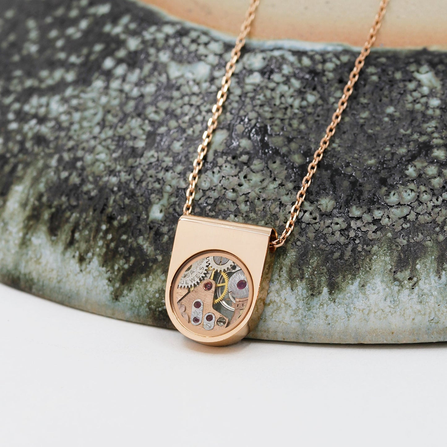 USA - Unisex Watch Parts Necklace - | Oli&J