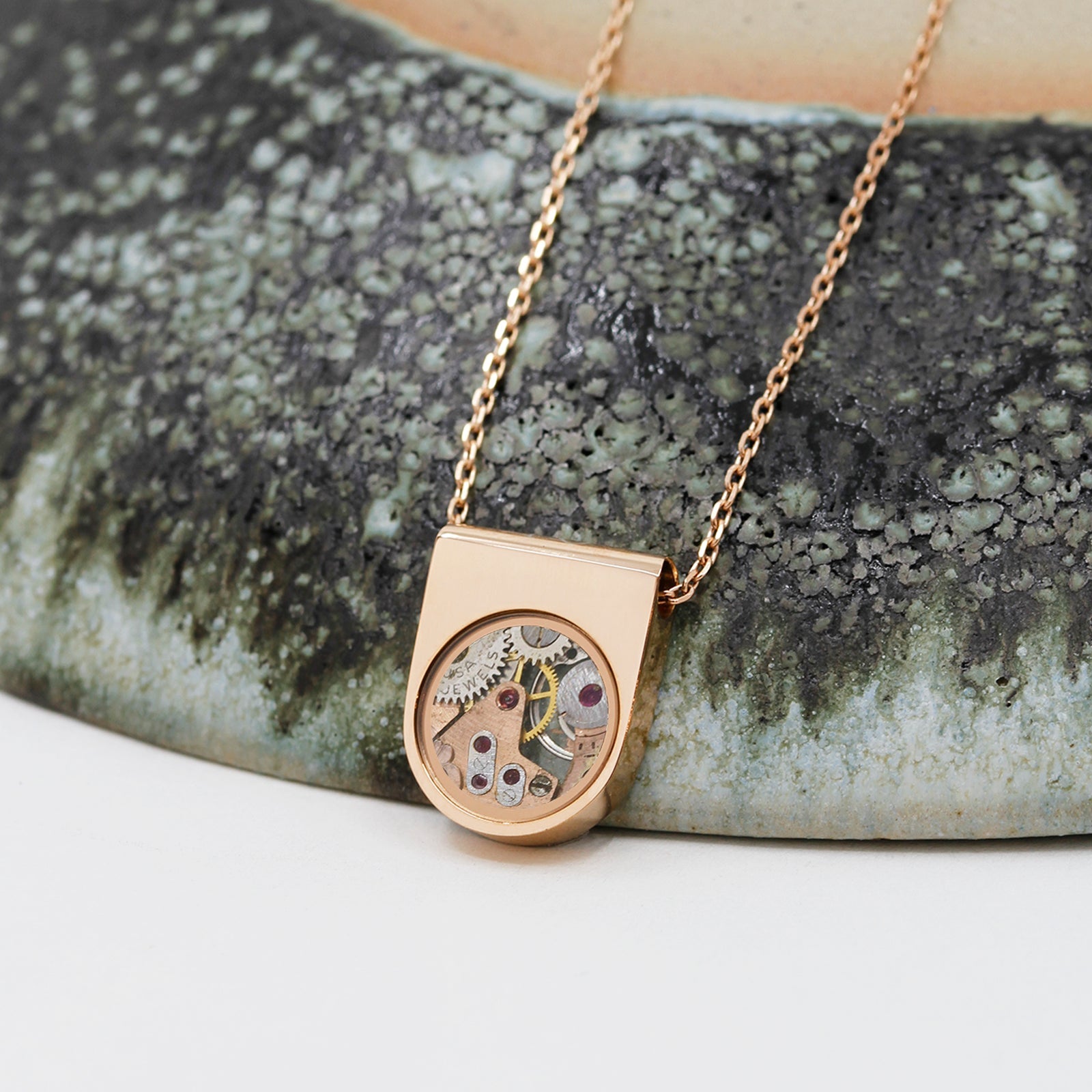 USA - Unisex Watch Parts Necklace - | Oli&J