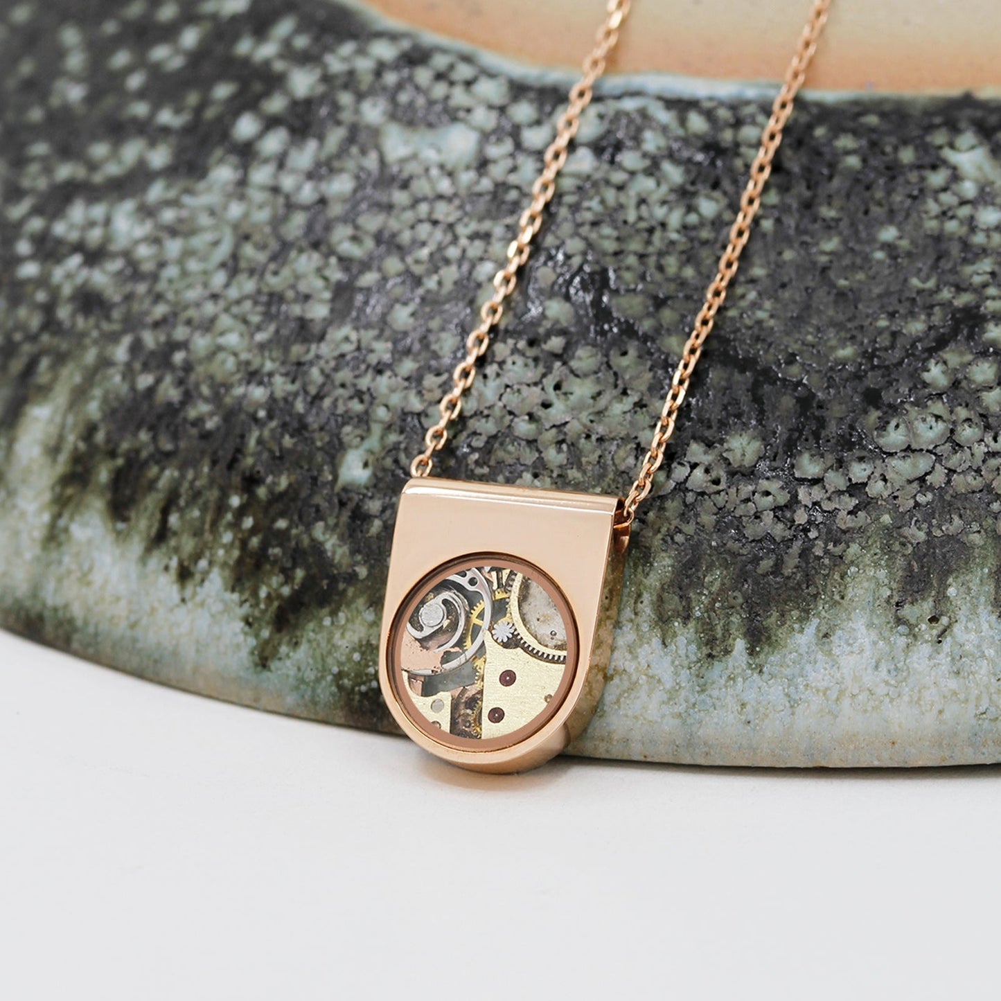 USA - Unisex Watch Parts Necklace - | Oli&J