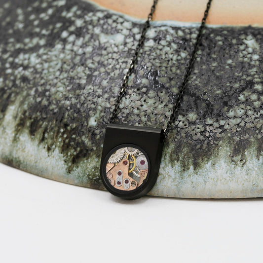 USA - Unisex Watch Parts Necklace - | Oli&J