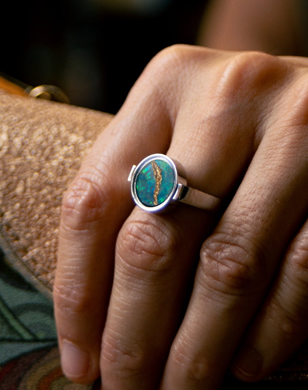 Whispers of Gold: A Kintsugi Unisex Ring - | Oli&J